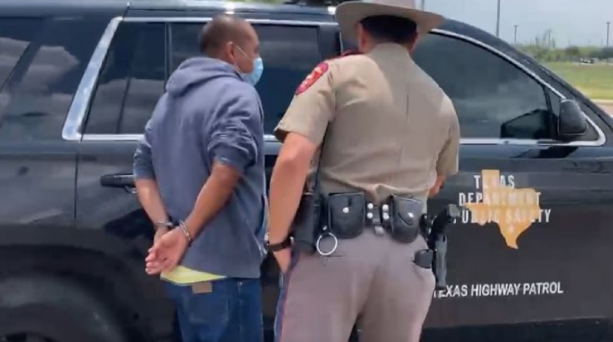 Fallece mujer embarazada y su bebé tras accidente automovilístico