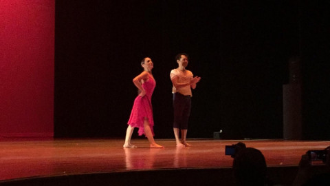 Celebra con éxito sus 15 años "Una petenera, petenera"