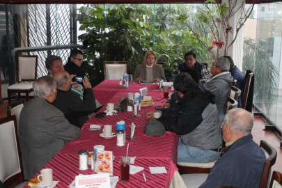 Juanita dialoga con Comité Ciudadano en Seguridad