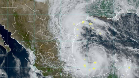 Mueren tres menores previo a llegada de "Alberto" en NL