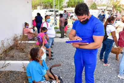 DIF Reynosa visitó a las familias de la colonia Constitución 