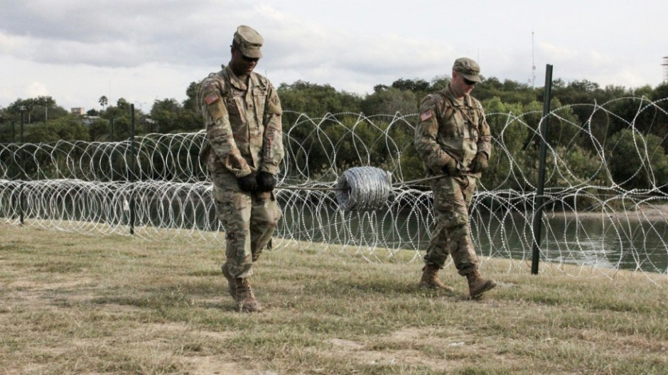 Estados Unidos retira a mil soldados de la frontera con México