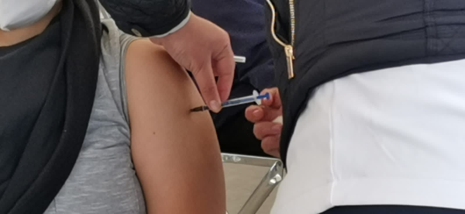 Inició vacunación de refuerzo para población de 50 a 59, 60 años y más 