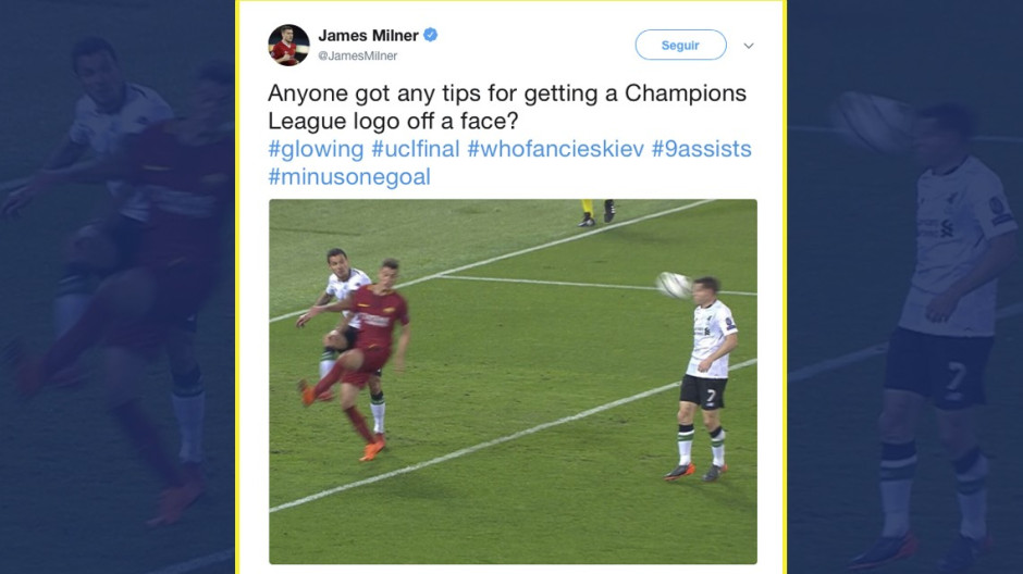 Milner pide ayuda para borrarse el balón del rostro