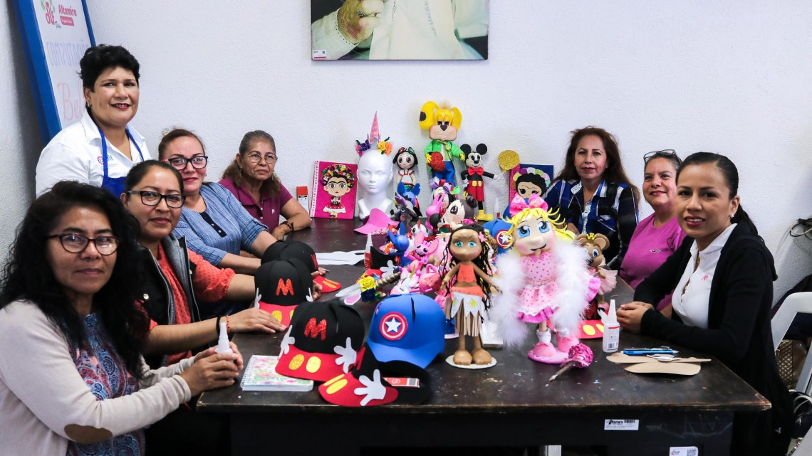 CEDIF capacitan a la población en diversos oficios