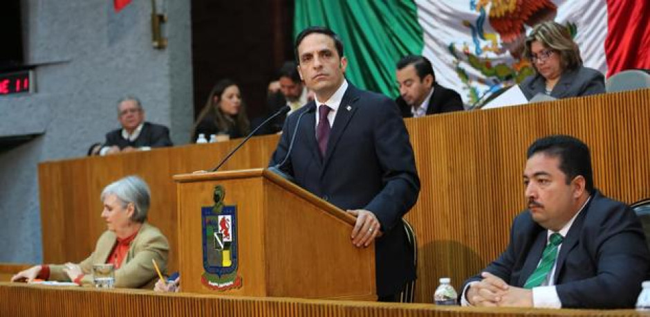 “Cumples o te Vas” propone diputado