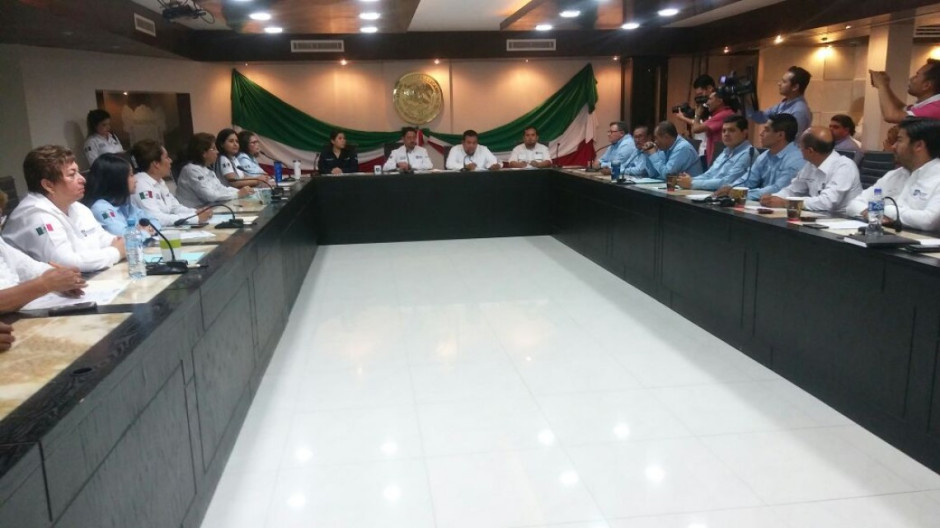 Andrés Zorrilla primer alcalde en solicitar licencia para buscar reelección