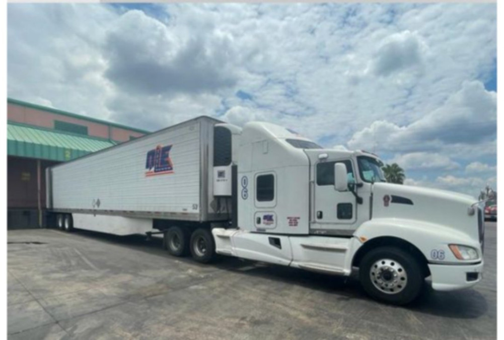 Encuentran muerto a repartidor en camión en McAllen