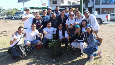 Jóvenes Tamaulipas y Ayuntamiento de Ciudad Victoria llevan a cabo acciones de reforestación
