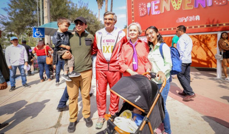 Américo y María de Villarreal conviven con miles de familias en DIFzania