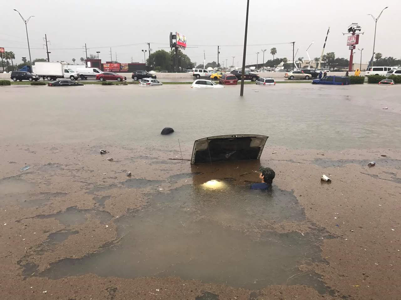 Afecta tormenta el Valle de Texas