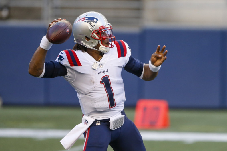 Cam Newton QB de los Patriots da positivo a Covid-19 