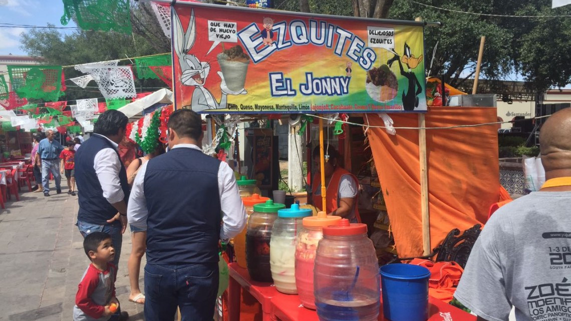 Coepris reparte cubre bocas y mallas para el cabello 