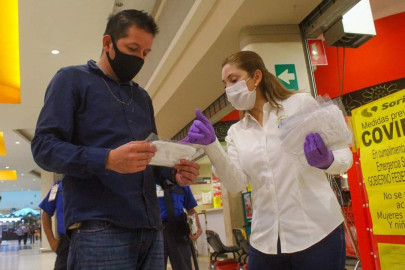 Entrega DIF Reynosa mil 500 cubrebocas