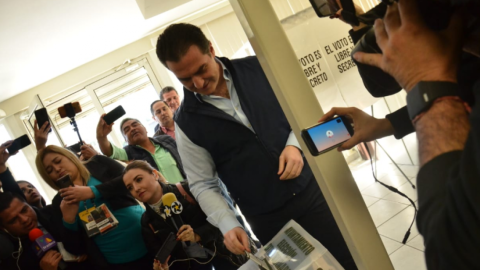 Preliminares dan triunfo a la alcaldía de Monterrey a Adrián de la Garza