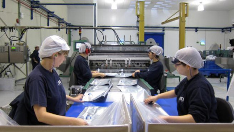 En España buscan reducir jornada laboral a 4 días