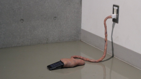 Llegó el “Grow Cable”, el cargador que te causará pesadillas