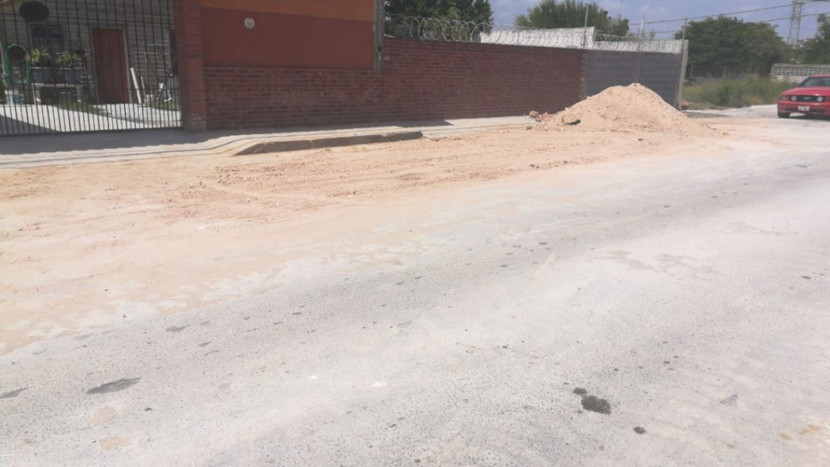 Reinicia abasto de agua potable a sector Granjas