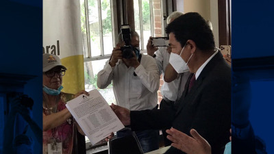 Mario López recibe constancia como Alcalde Electo de Matamoros