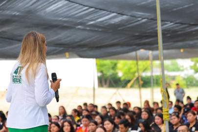 El presente y futuro de este país son ustedes: Maki Esther Ortiz Domínguez ante más de Mil jóvenes