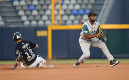 Sultanes gana primer duelo del "Clásico del Norte" ante Saltillo