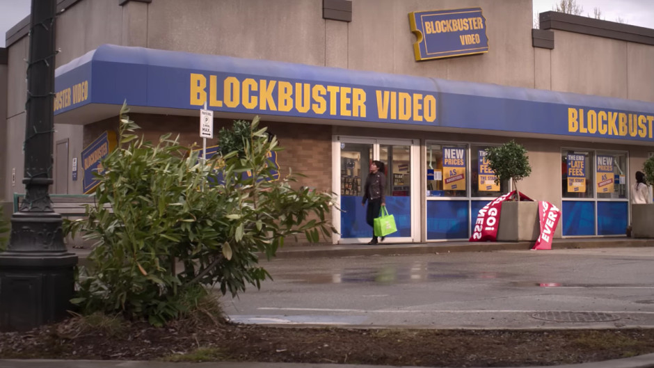 Llega el tráiler de Blockbuster, una parodia de la cadena de películas
