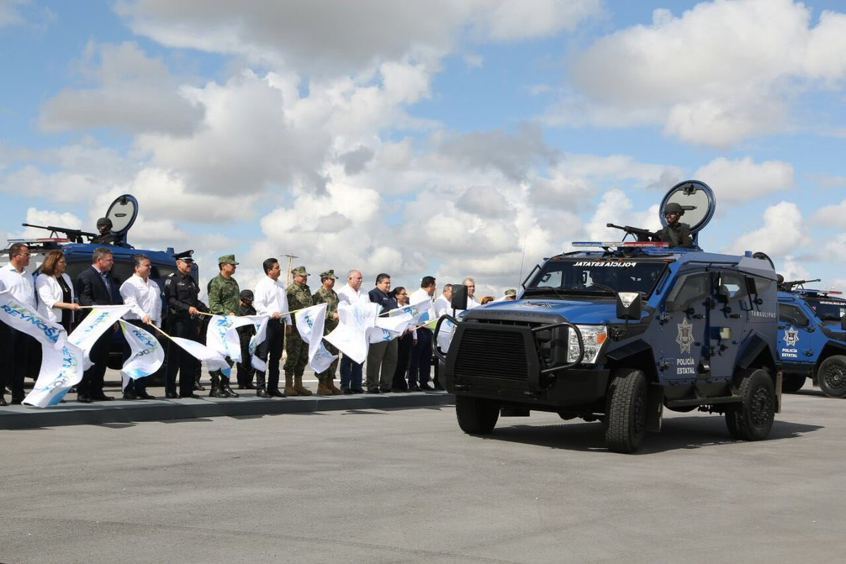 Entrega Gobierno del estado unidades TPV Sandcat