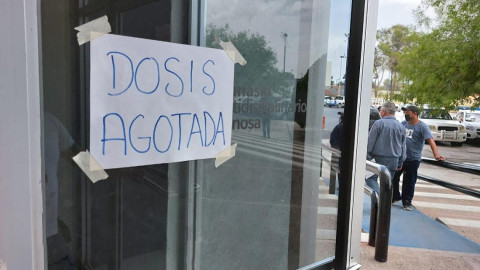 Agotan adolescentes vacuna COVID-19 en Reynosa 