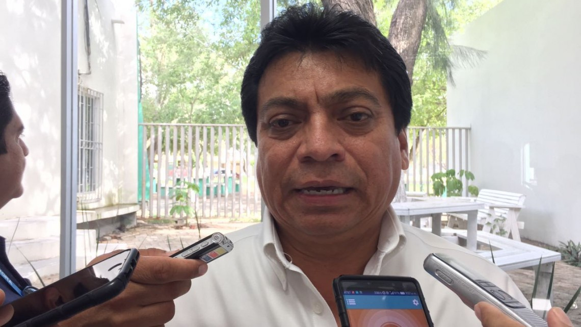 Donan 200 libros a la biblioteca municipal de Matamoros 