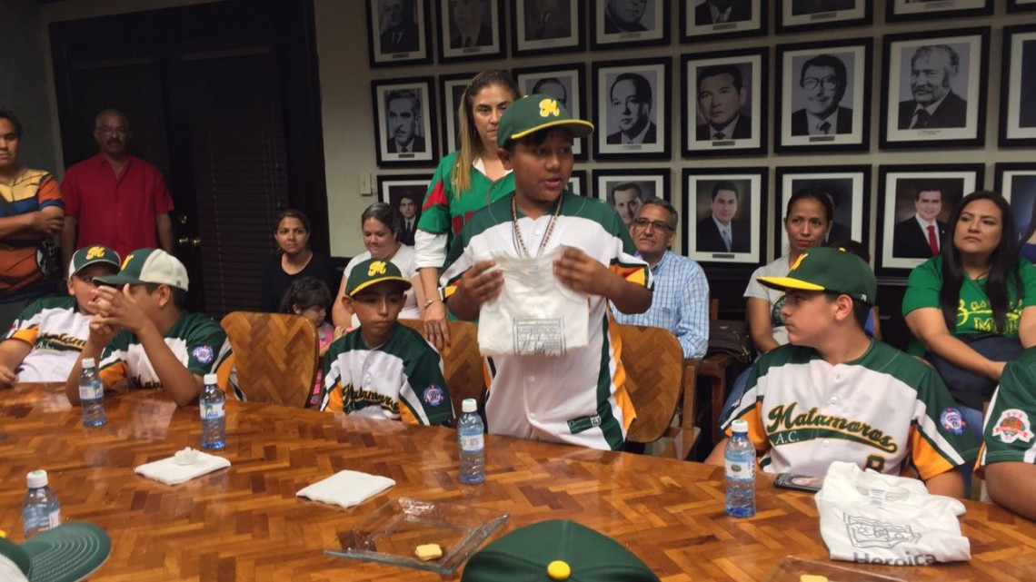 Reciben apoyo peloteritos de Matamoros