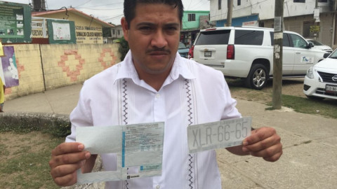 Oficina fiscal expide placas con reporte de robo