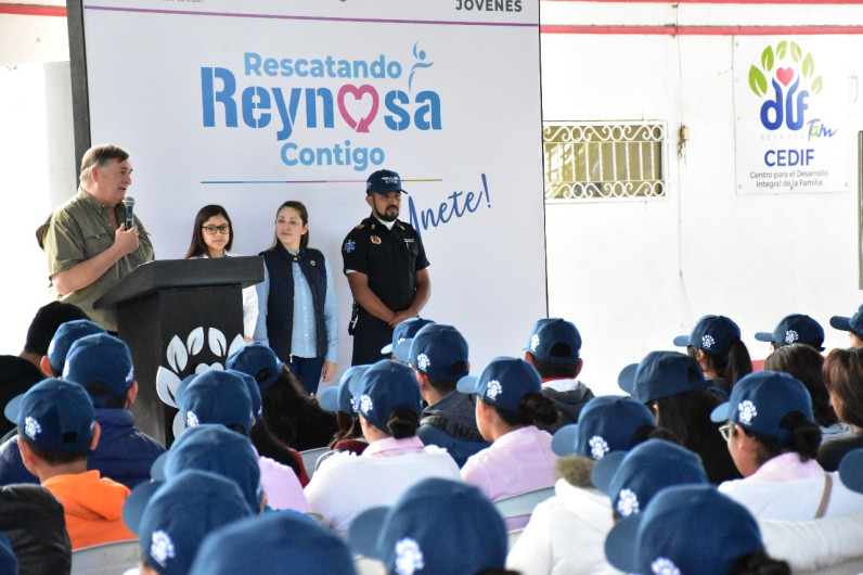  Capacita DIF Reynosa a jóvenes