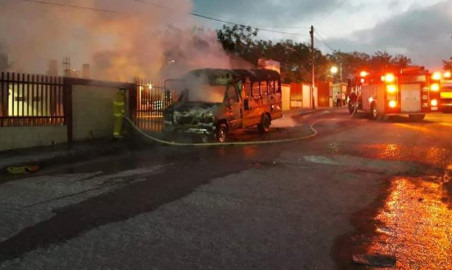 Llama PC a dar mantenimiento a vehículos