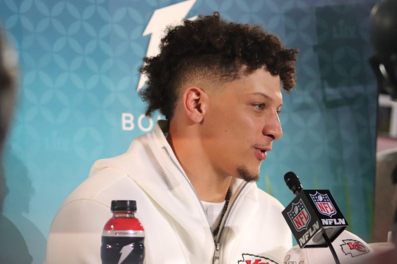 Extensión de Mahones con los Chiefs podría ser hasta la próxima temporada