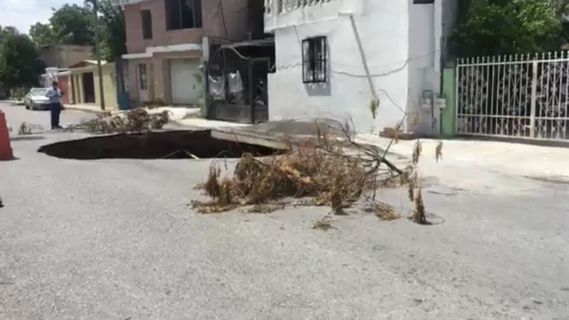 Se registra otro socavón en Nuevo Laredo