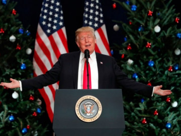 Trump dona sueldo a Departamento de Salud de EU