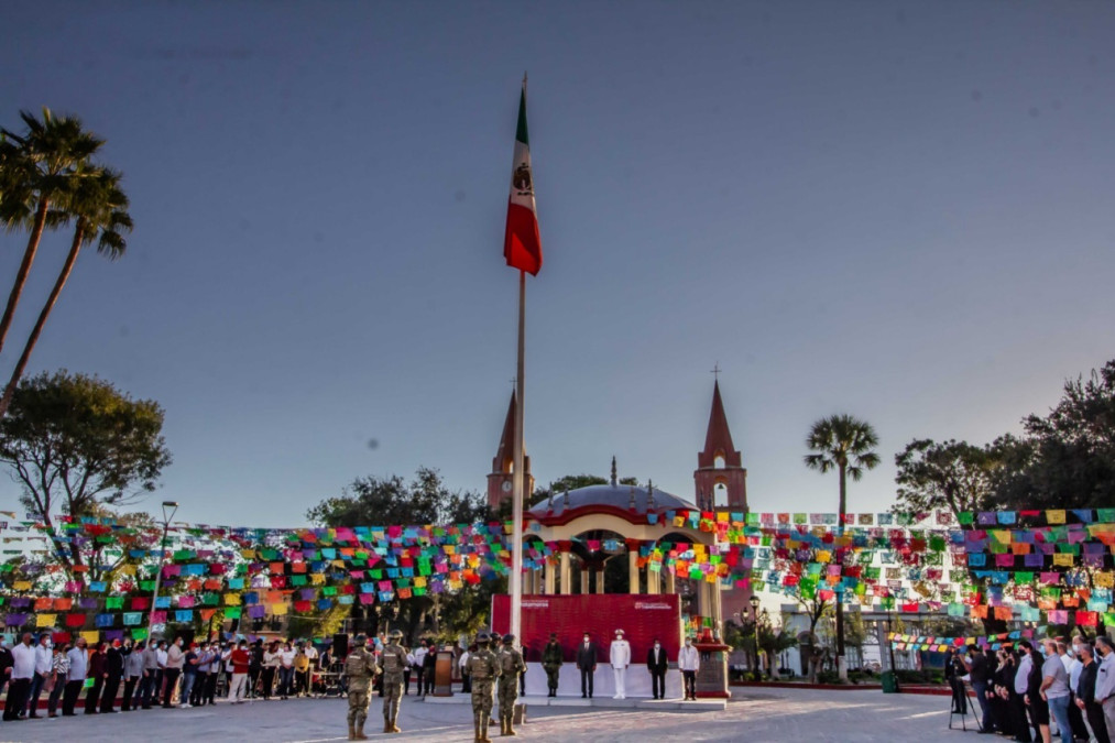 Encabeza Alcalde primera ceremonia de  honores de la administración 2021-2024