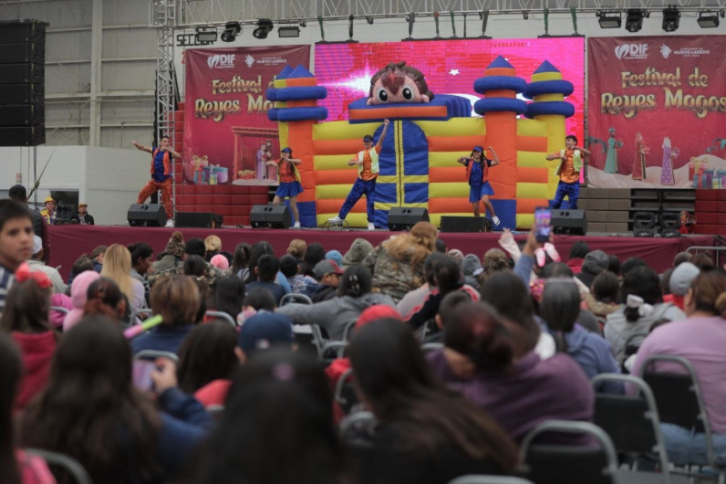 Celebran miles de familias día de Reyes con festival del Gobierno Municipal y Sistema DIF 