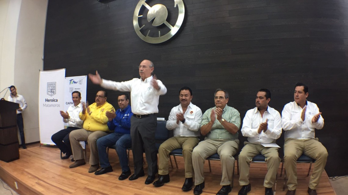 Estado y municipio capacitan a operadores del transporte público