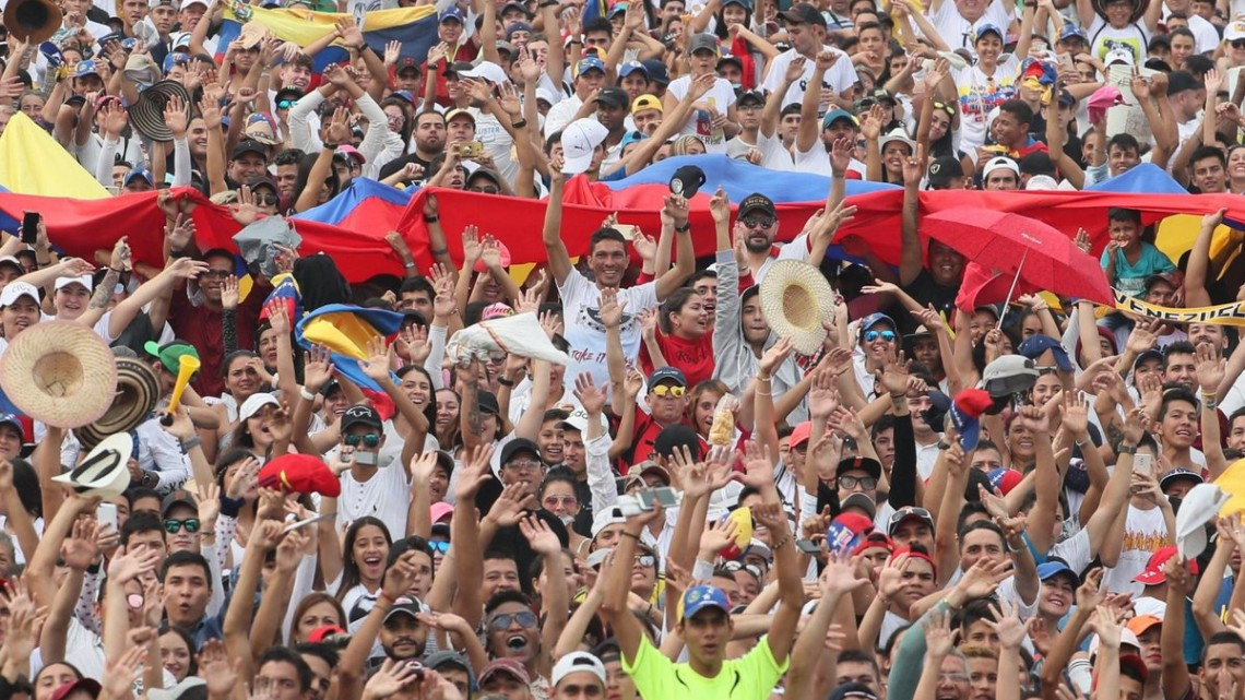 Miles de personas asisten al Venezuela Aid Live