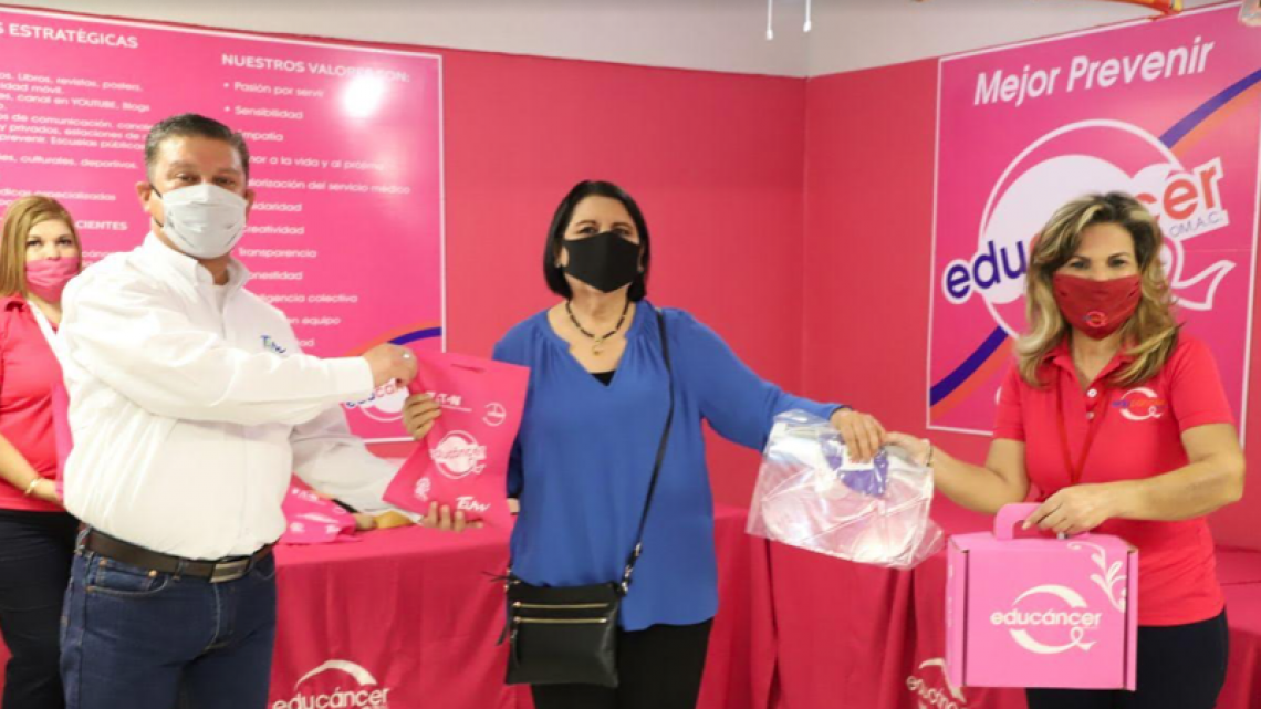 SEBIEN y Educancer OM A.C entregan prótesis de mama