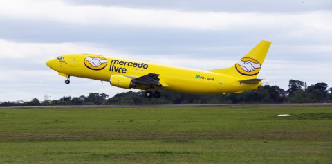 Mercado Libre estrena aviones para entregas en Brasil