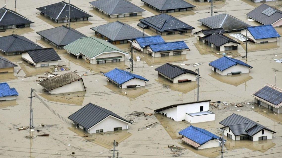 Al menos 100 muertos por lluvias en Japón