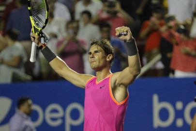 Rafael Nadal derrota a Mischa Zverev y avanza en el Abierto Mexicano