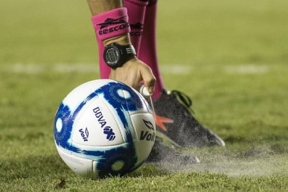 Legisladores eliminan el “pacto de caballeros” del fútbol mexicano