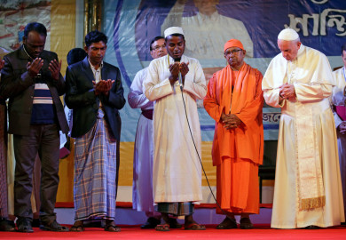 Papa Francisco menciona por primera vez a los rohinyá en gira asiática