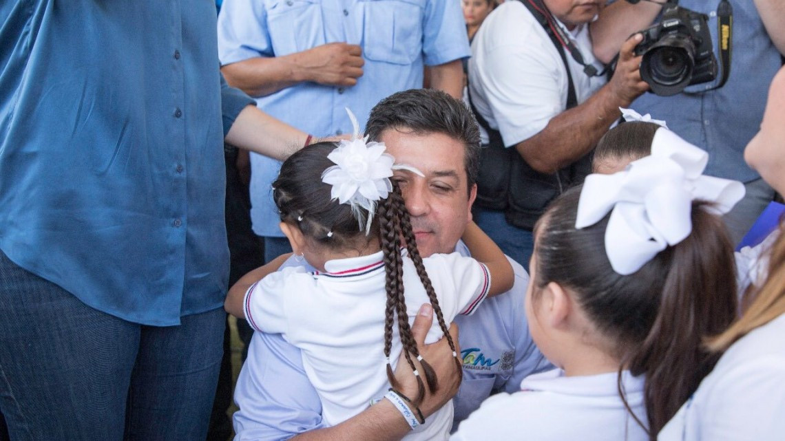 Apoyará Gobernador a alcaldes comprometidos con su gente