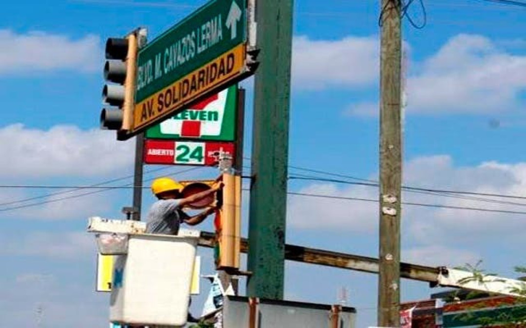 Fallas de semáforos en Matamoros es por causa de la CFE
