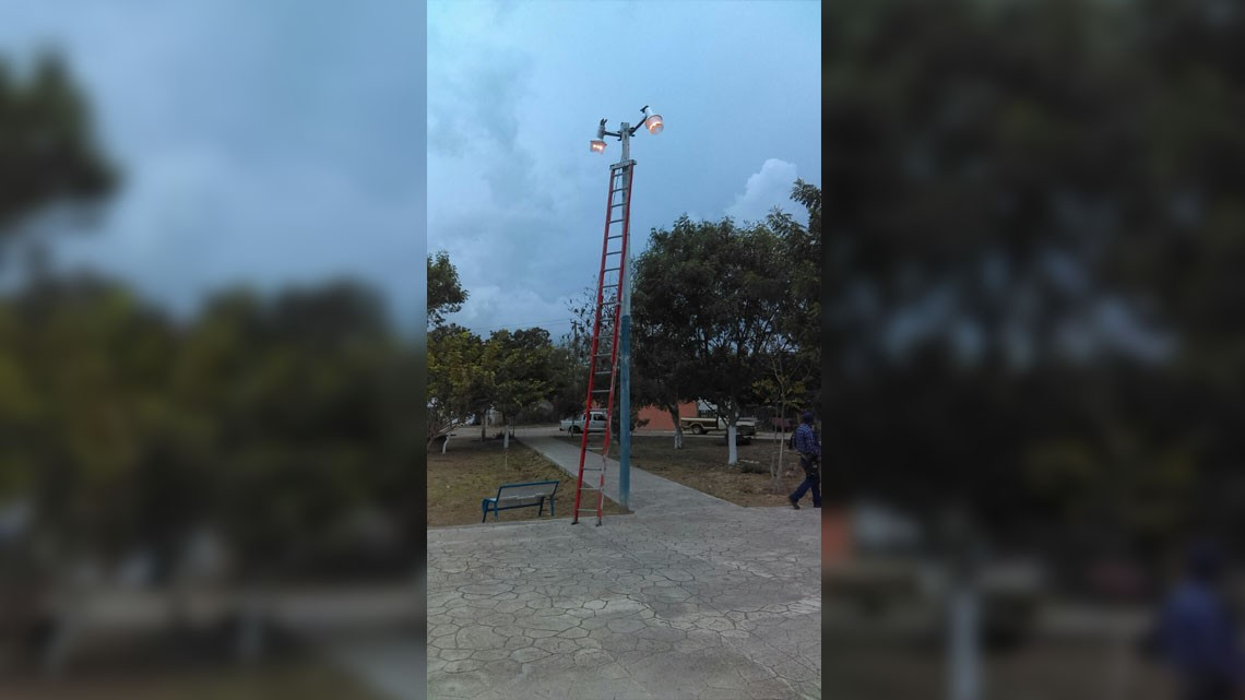 Rehabilitan más de 20 mil lámparas en Reynosa