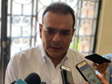 Pide Enrique Rivas a federación no los deje solos